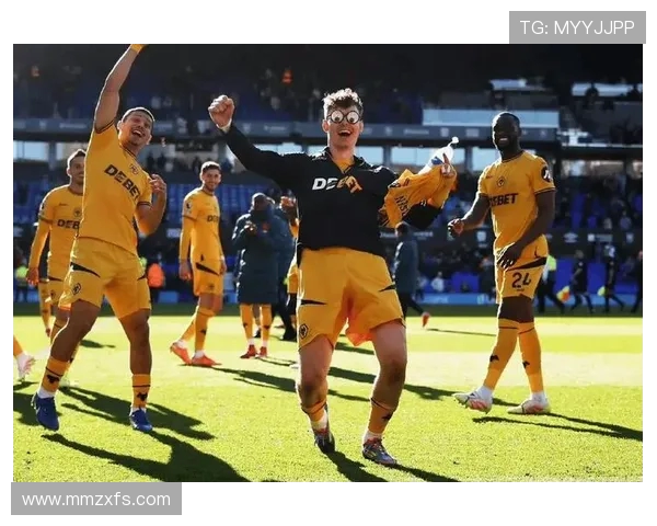 雷恩与马赛的激烈对决揭示法甲赛季的争冠悬念与球队实力较量