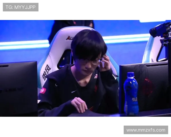 FPX战队在青年赛积分榜中以97分稳居第一位置引发关注