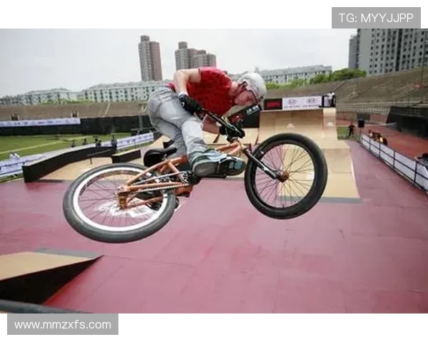 北京极限运动队荣登速度排行榜首位引领极限运动新潮流